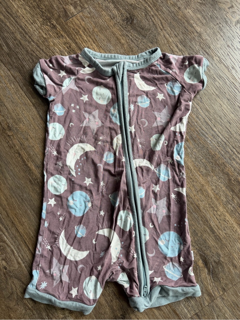 Little Sleepies Short-Sleeve Brown & Blue Moon & Planet Shorty Zippy 6-12 Months
